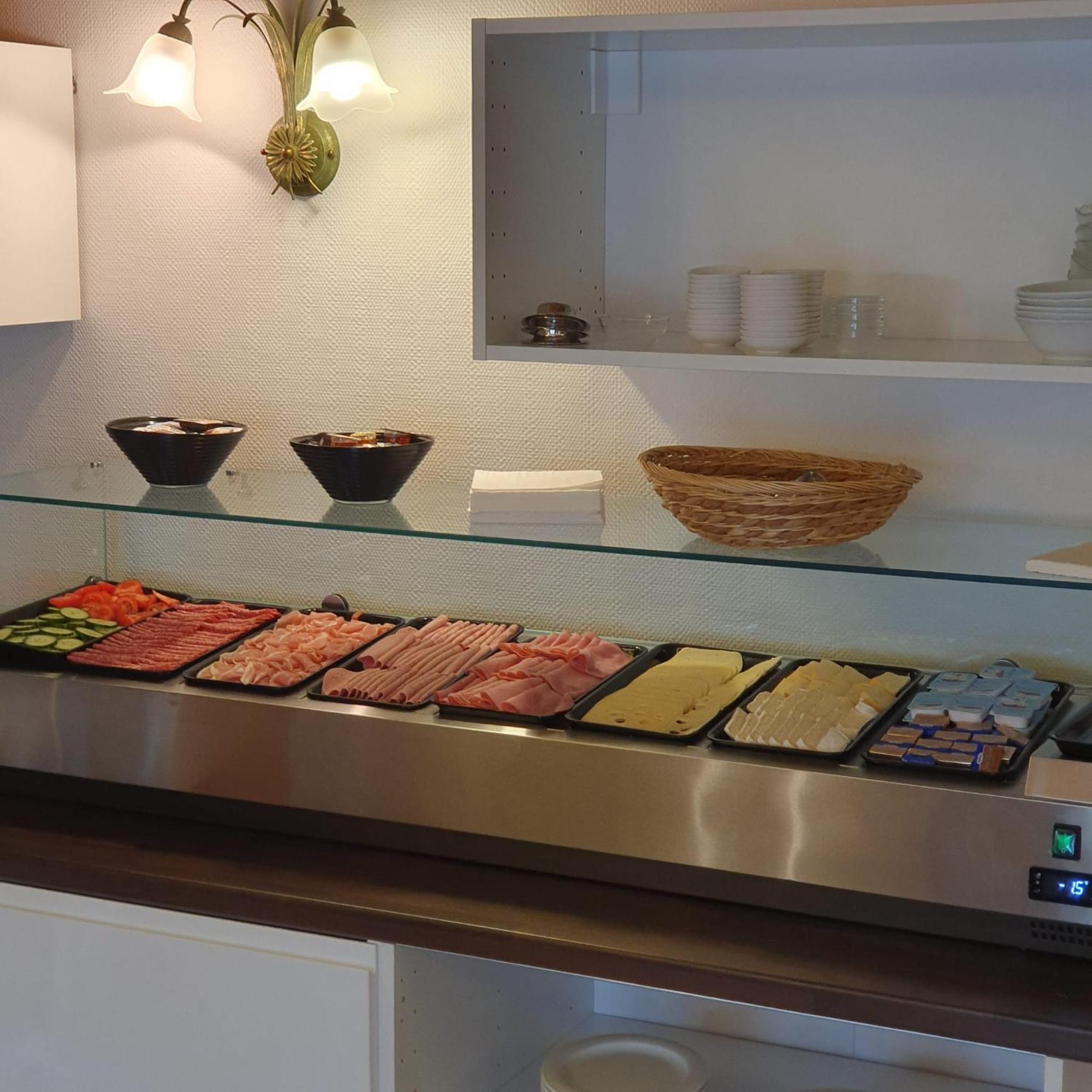 Gasthof Zur Burgruine 포텐스타인 외부 사진